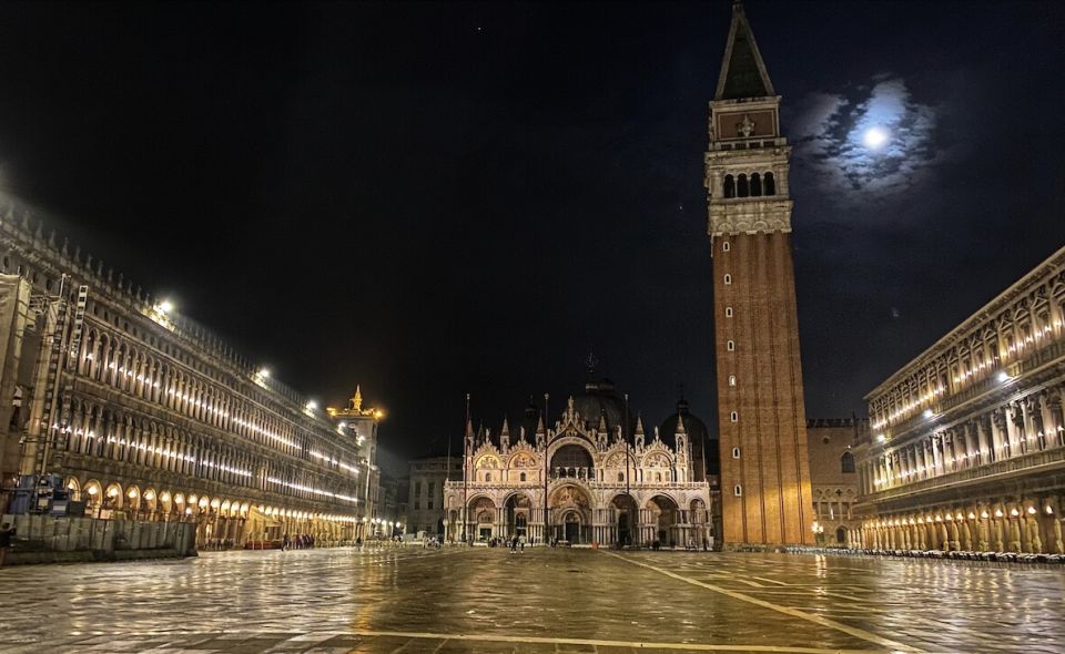 Venice: Saint Marks Basilica Private Tour at Night - Historical Significance of the Basilica