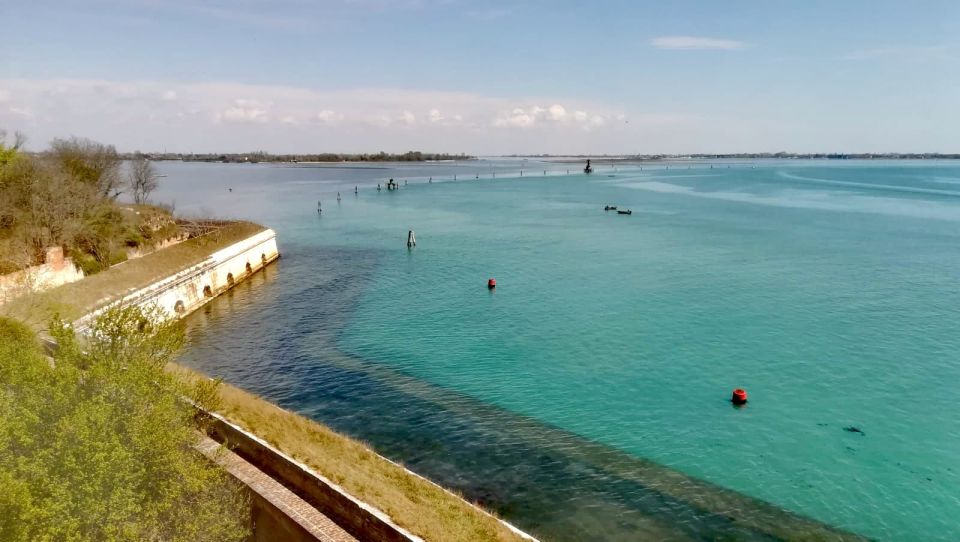 Venice: Sant'Erasmo, Vignole, and Lagoon Kayaking Tour - Briefing on Paddling and Security