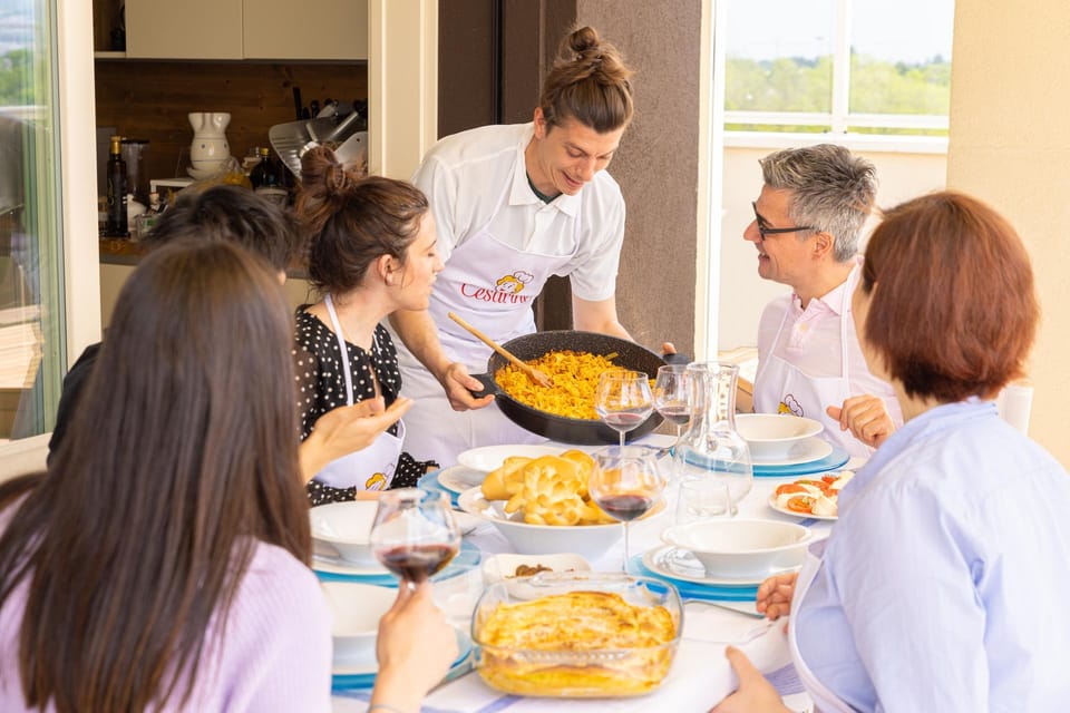 Venice: Share Your Pasta Love in a Local's Home - Savor the Homemade Pasta Meal With Local Wines