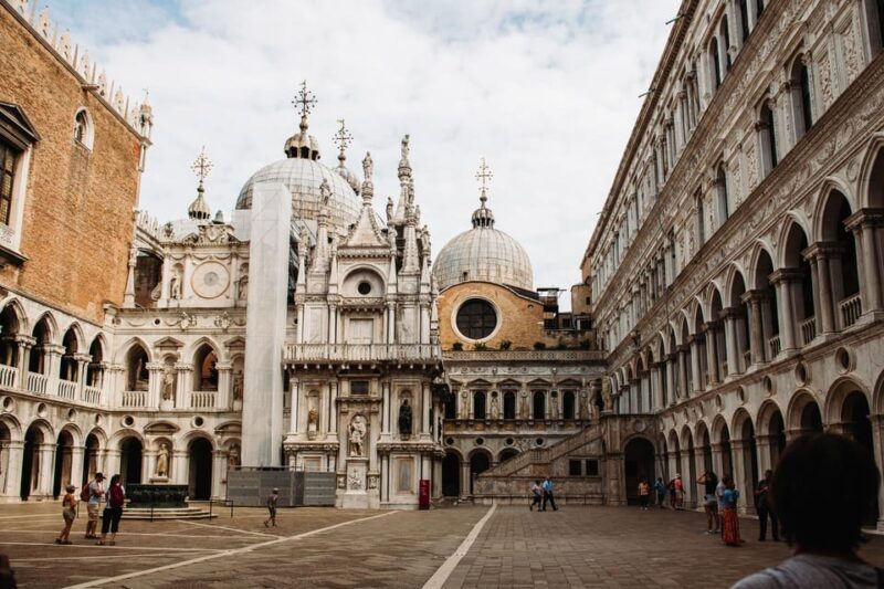 Venice: Skip-the-Line St Marks & Doge's Palace Guided Tour - Practical Considerations