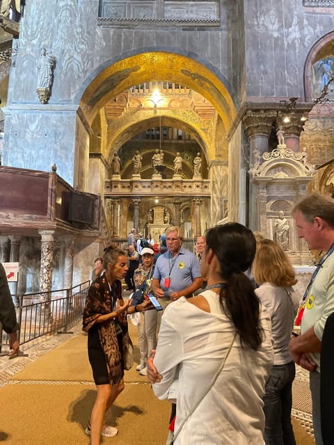 Venice: St. Marks Basilica & Doges Palace Tour With Ticket - Navigating the Bridge of Sighs
