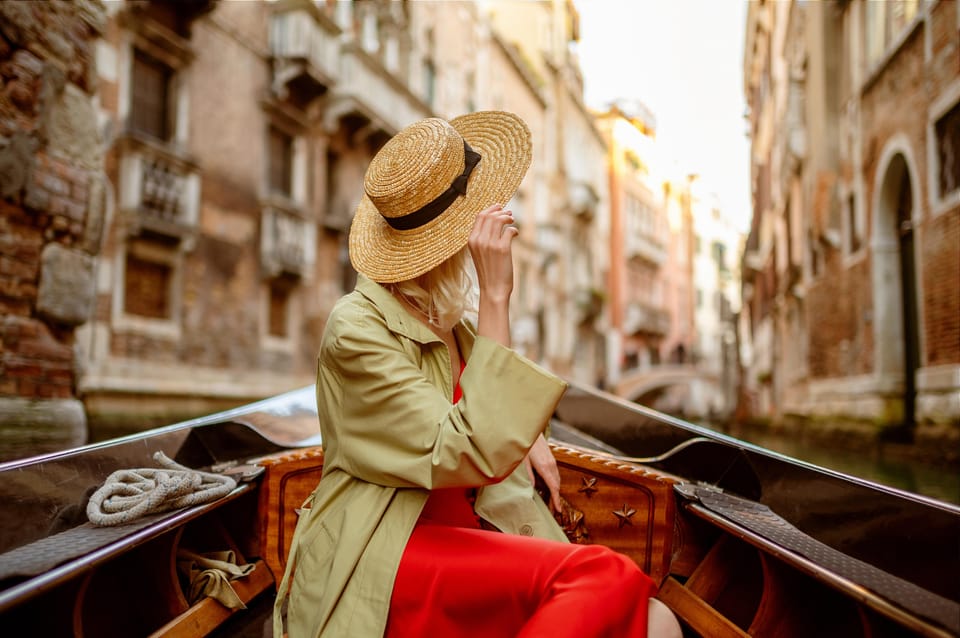 Venice: St. Marks Basilica Guided Tour and Gondola Ride - What to Bring and Not Allowed