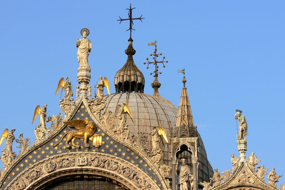 Venice: St. Marks Basilica Guided Tour and Gondola Ride - Ask Away
