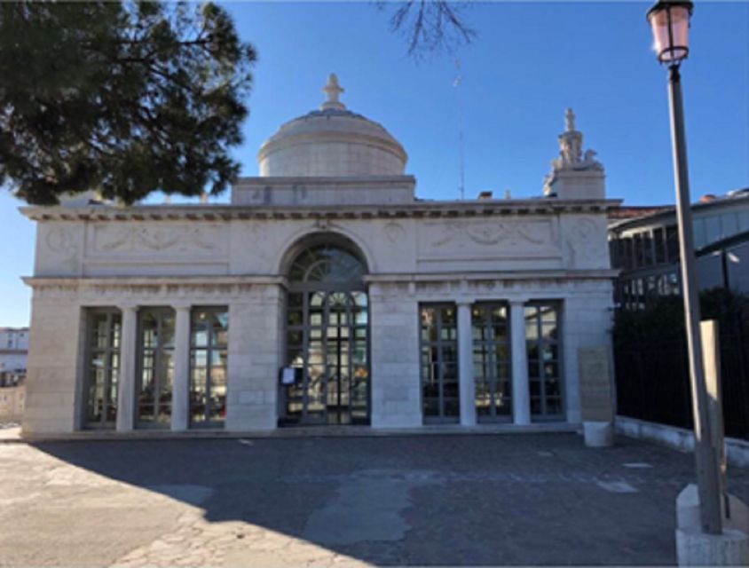 Venice: St. Marks Square Royal Gardens Light Lunch - Frequently Asked Questions