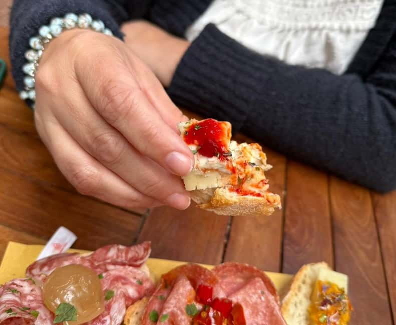 Venice: Twilight Highlights Tour with Spritz and Cicchetti - What Makes the Experience Special?