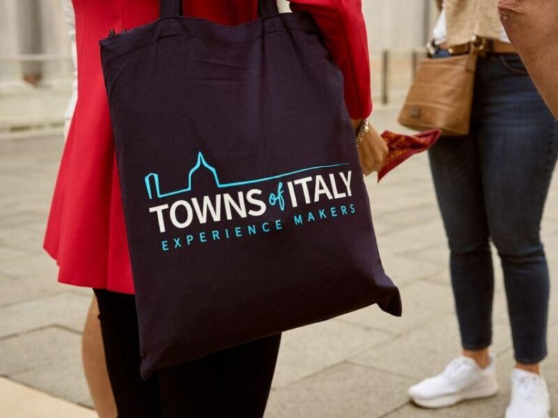 Venice: Vip Semi-Private Walking Tour with Gondola Ride - Who Would Love This Tour?