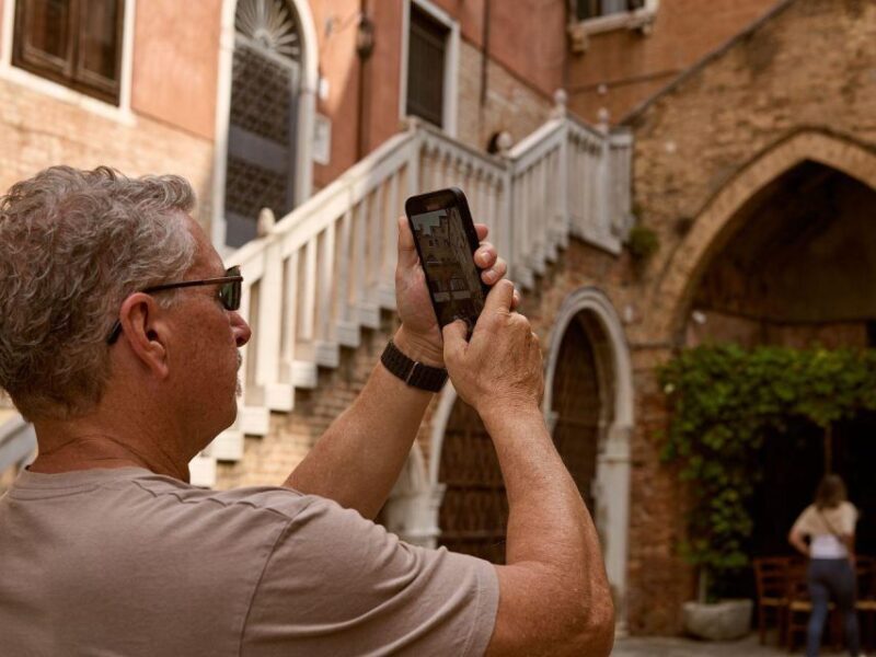 Venice: Vip Semi-Private Walking Tour with Gondola Ride - Frequently Asked Questions