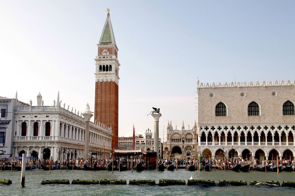 Venice: Walking Tour, Doge Palace, & St. Marks Basilica - Explore the Doges Palace