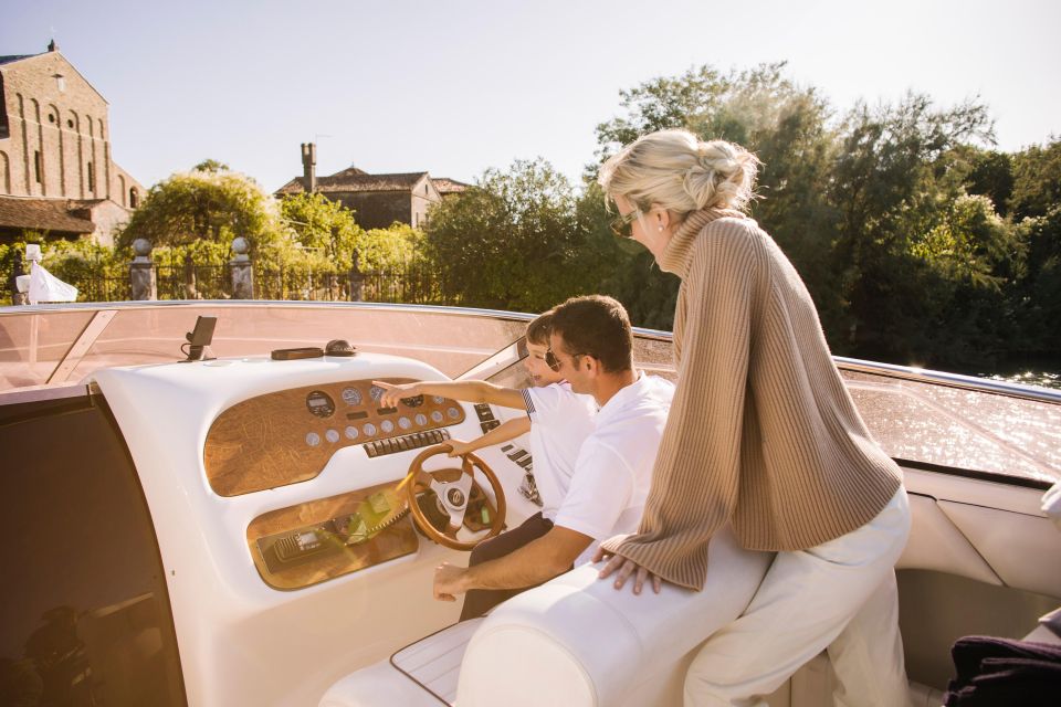 Venice: Yacht Cruise in Venice Lagoon - Inclusions and Amenities