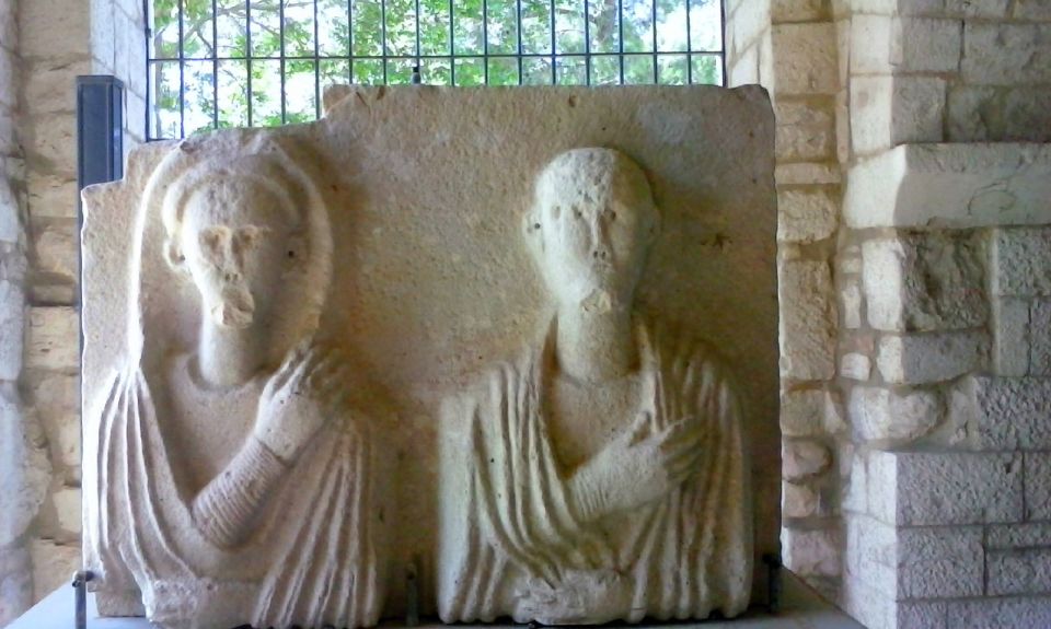 Venosa Tour: Important Roman Places Near Matera - House of Horace