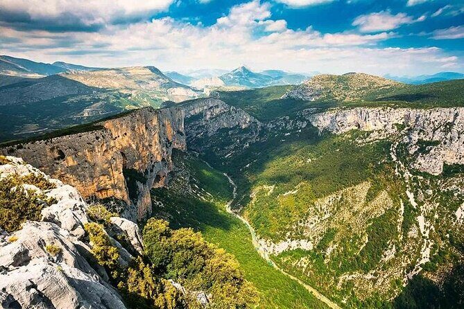 Verdon Gorge: The Grand canyon of Europe, Lake and Lavender - FAQ