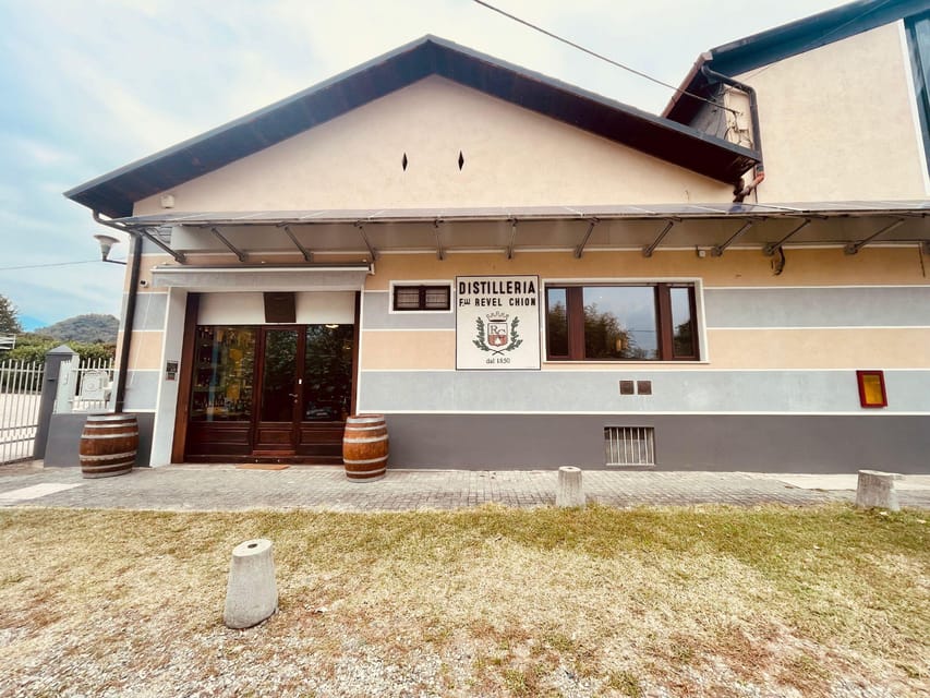 Vermouth and Spirits Tasting in a Distillery Near Turin - Key Points