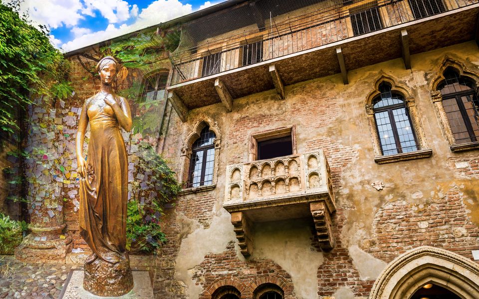 Verona: City Highlights Private Tour - Veronas Historical Center