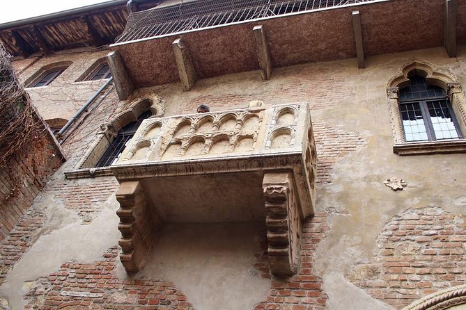 Verona City Sightseeing Walking Tour of Must-See Sites With Local Guide - Practical Information for Tour Participants