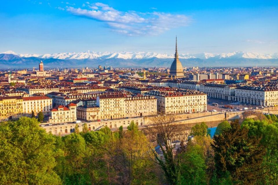 Verona: Custom Private Tour With a Local Guide - Customization and Booking