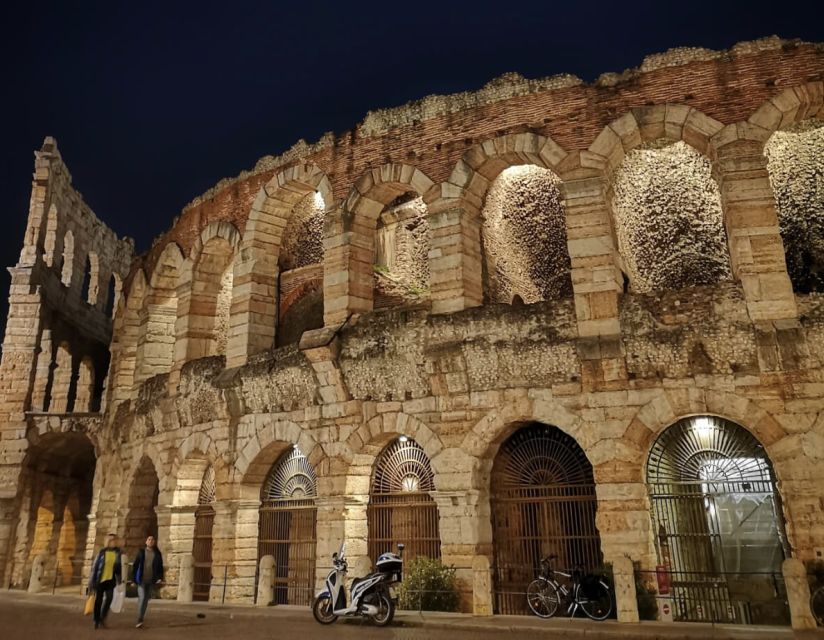 Verona: Essential Verona Private Tour Including Arena - Key Points