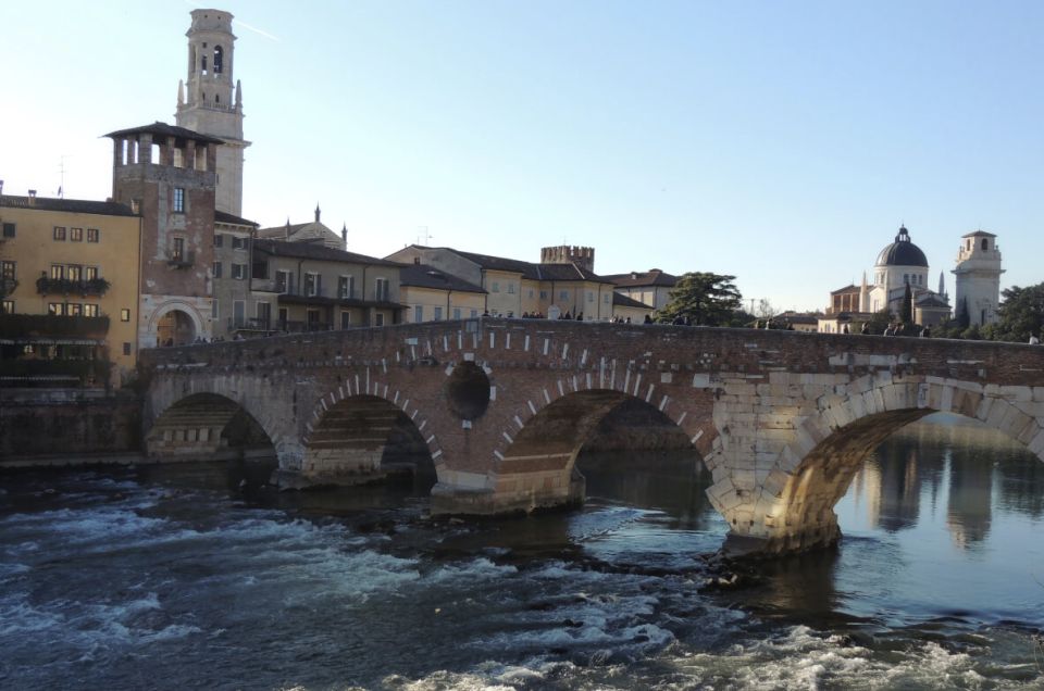 Verona: Essential Verona Private Tour Including Arena - Verona Highlights