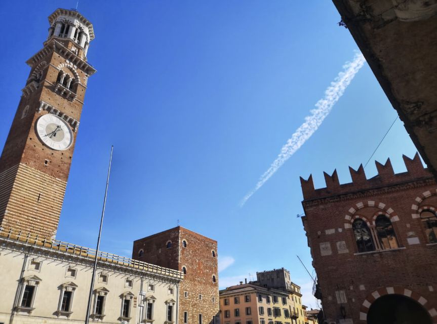 Verona: Essential Verona Private Tour Including Arena - Tour Duration and Inclusions