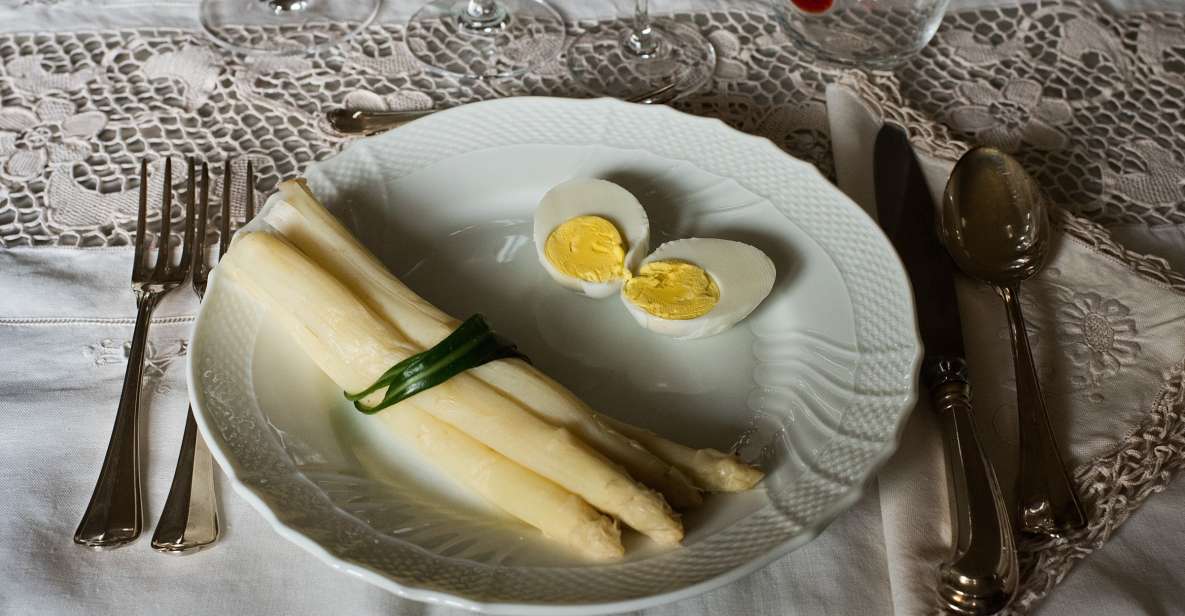 Verona: Market Tour and Meal at a Locals Home - Cesarina Experience