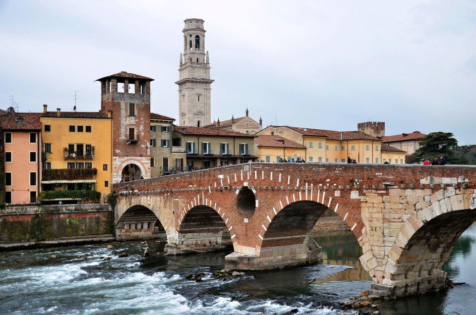 Verona Private Walking Tour - Key Highlights