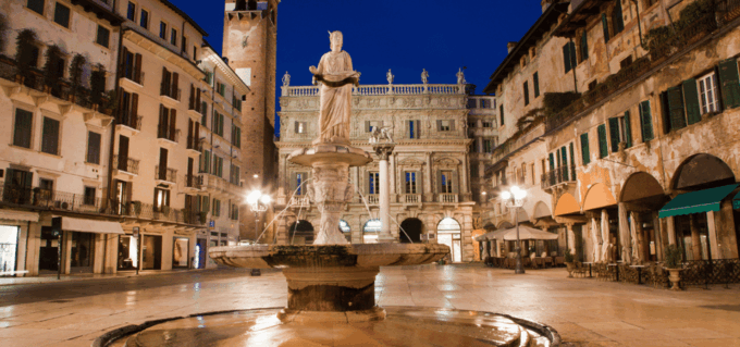 Verona Self Guided Walking Tour With an APP - Top Attractions Along the Way