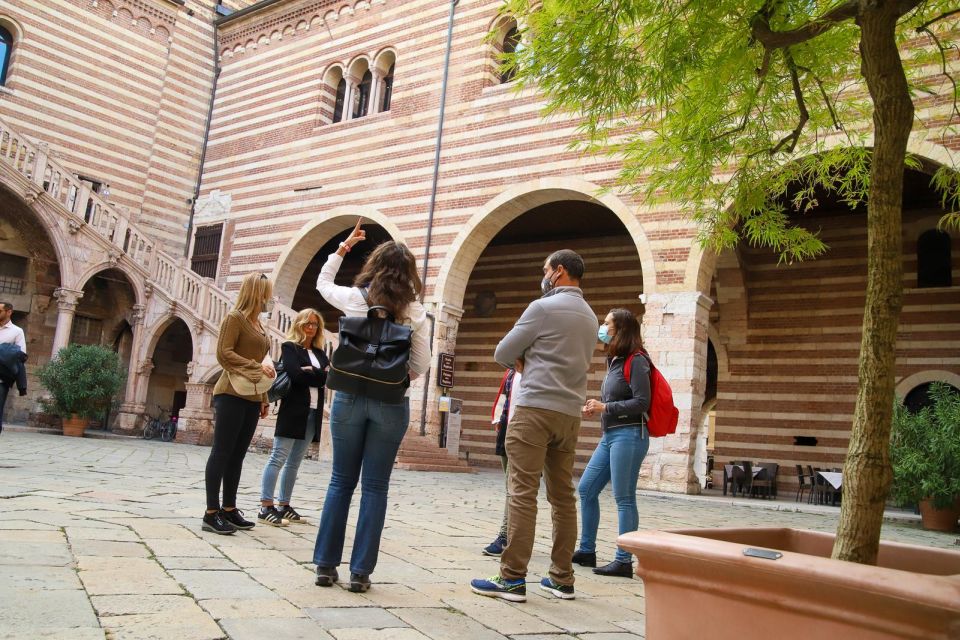 Verona: Street Food Walking Tour Near the Historical Center - Itinerary Highlights