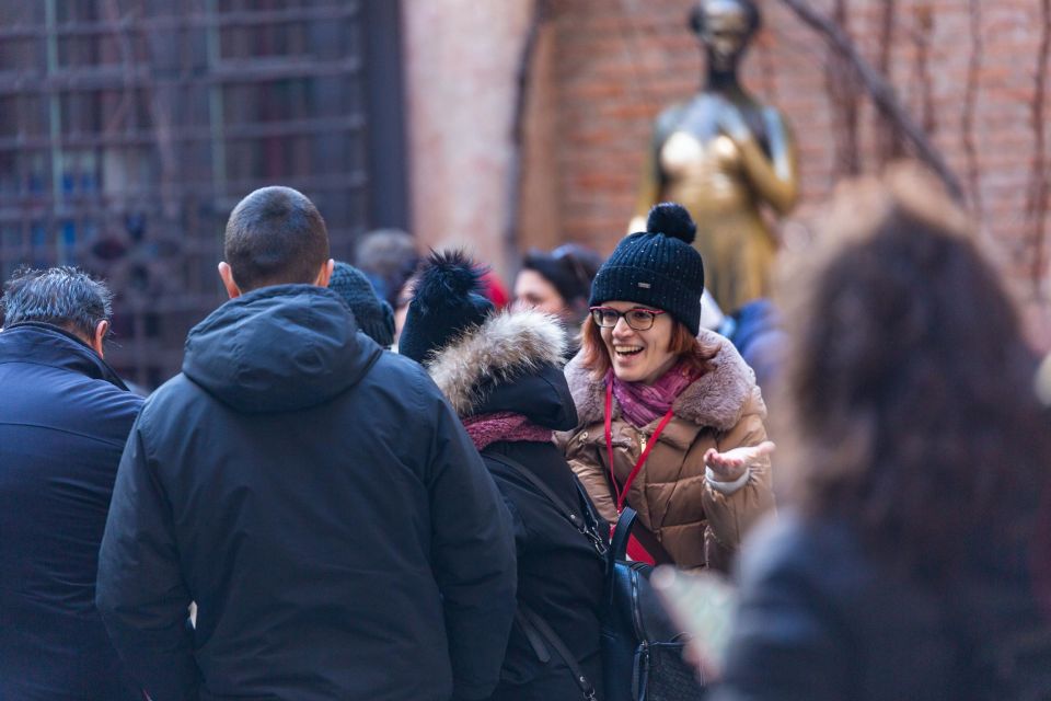 Verona: Street Food Walking Tour Near the Historical Center - Local Food and Drinks