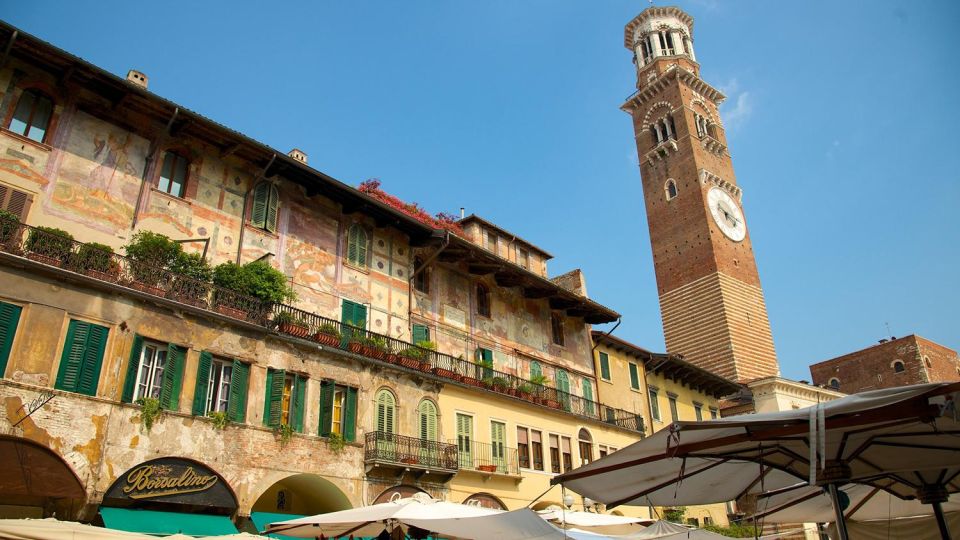 Verona Walking Tour: Arena, Fast Entry - Meeting Point