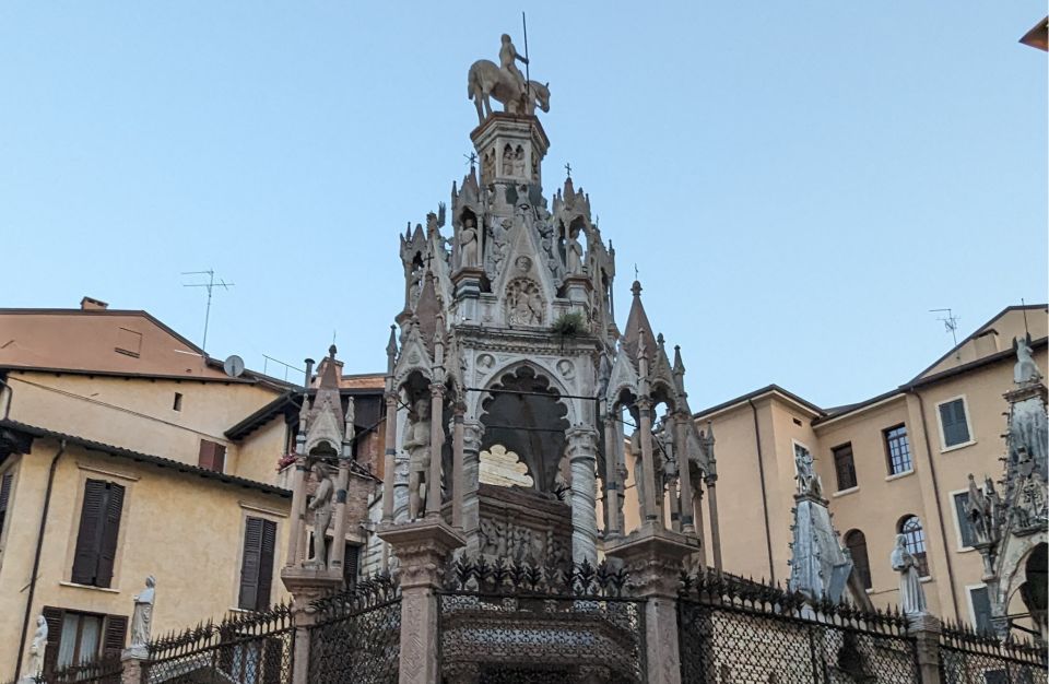 Verona: Walking Tour With 9+ Landmarks Explained - Tips for Your Walking Tour