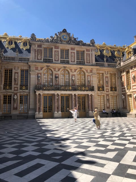 Versailles: Intimacy VIP Skip-Line Family Tour - Key Points