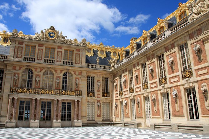 Versailles Palace and Gardens Self Guided Tour From Paris - Visitor Experience