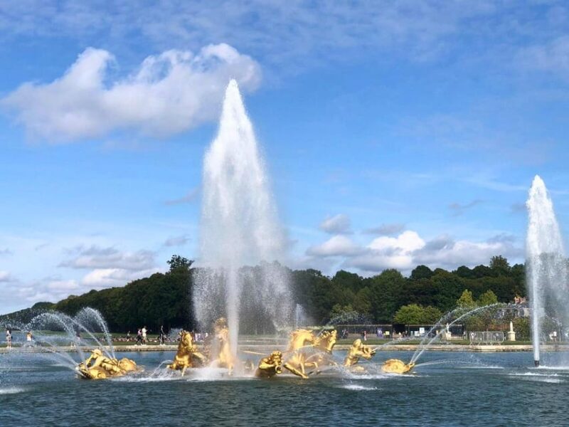 Versailles: Palace & Gardens Guided Tour With Entry Tickets - Skip-the-Line Access