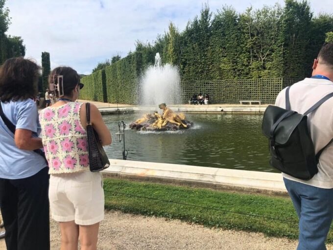 Versailles: Palace & Gardens Guided Tour With Entry Tickets - Ask Away