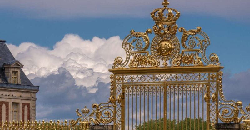 Versailles: Private Tour of the Palace With Reserved Entry - Key Highlights