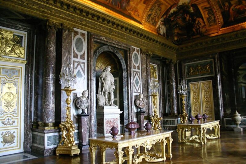Versailles: Skip-The-Line Guided Tour of Palace With Gardens - Exploring the Palace