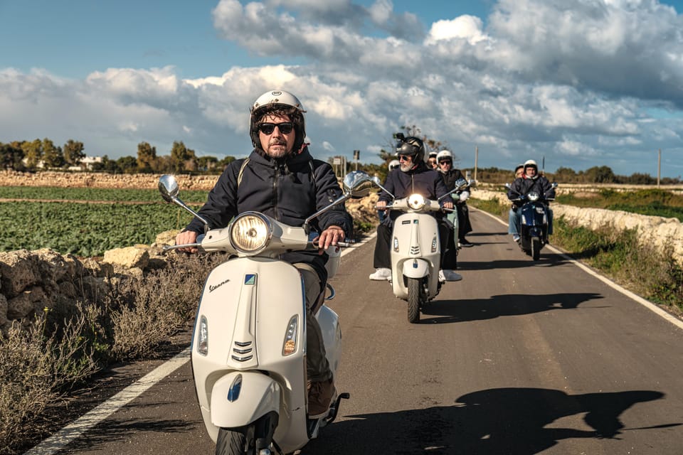 Vespa scenic tour: Trulli and Countryside with tastings in Itria Valley - Key Points