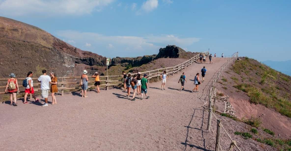 Vesuvius and Pompeii Transfer + Entrance for the Vesuvio - Inclusions and Exclusions