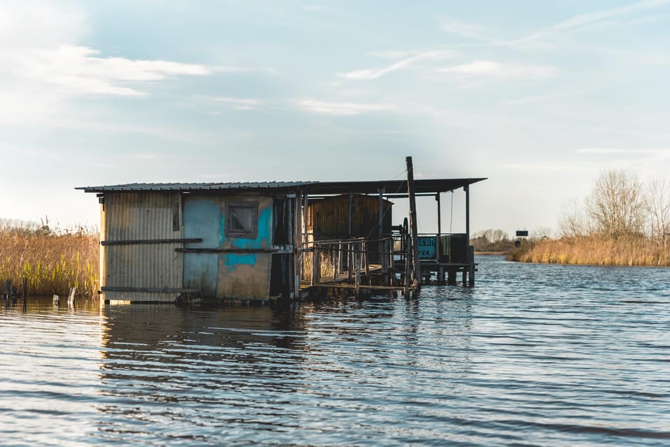 Viareggio: Marshes Electric Boat Tour With Wine Tasting - Customer Feedback and Recommendations