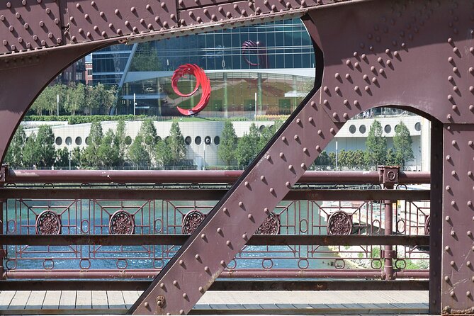 Vice, Crime and Gangsters in Chicago: A Self-Guided Audio Tour - Meeting Point Details