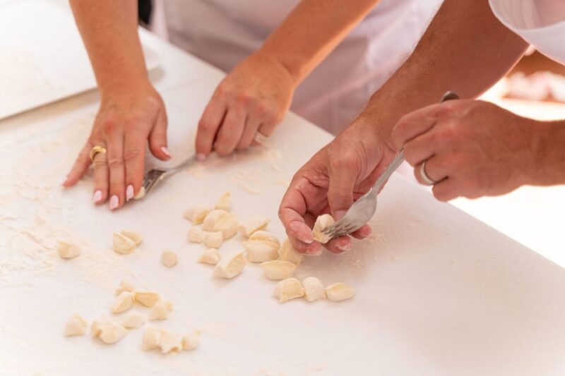 Vico Equense: Market & Cooking Class at a Locals Home - Meeting Location and Arrival