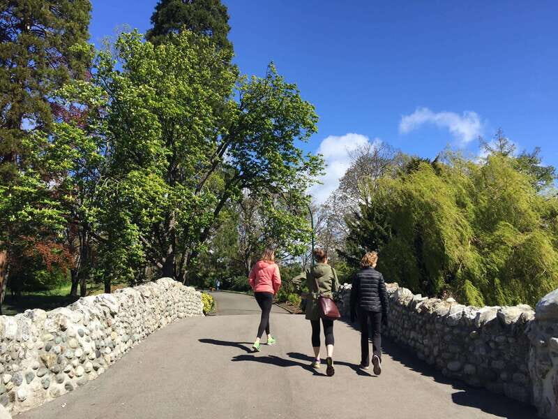 Victoria, BC: City Tour and Butchart Gardens Combo Tour - Key Points