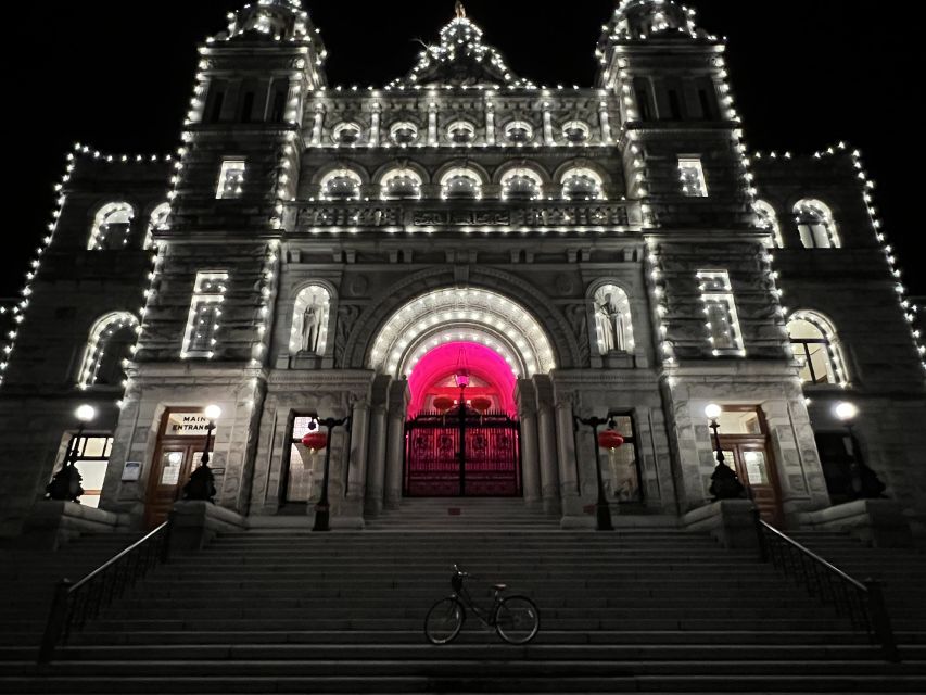 Victoria City Bike Tour: 2.5 Hr. History and Highlights Tour - Scenic Neighborhoods and Waterfront
