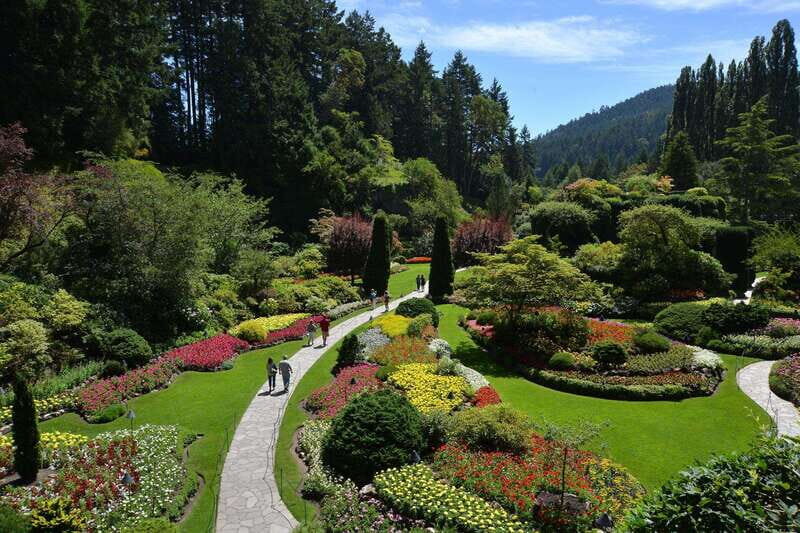 Victoria: City Highlights and Butchart Gardens Tour - A Complete Look at the Victoria City Highlights and Butchart Gardens Tour