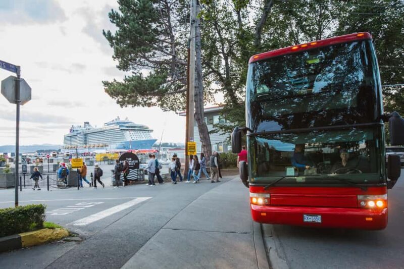 Victoria: Evening Hop-On Hop-Off City Sightseeing Tour - FAQs