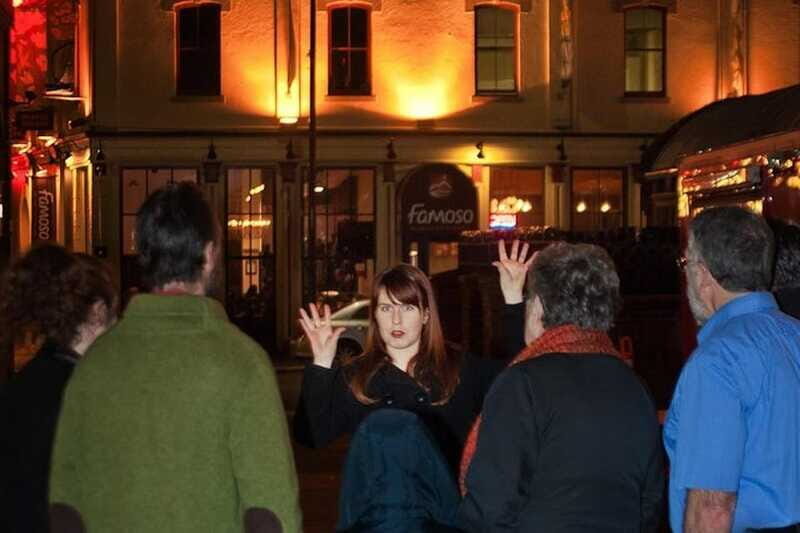 Victoria: Ghost Tour of Old Town and Bastion Square - The experience: ambience, atmosphere, and authenticity