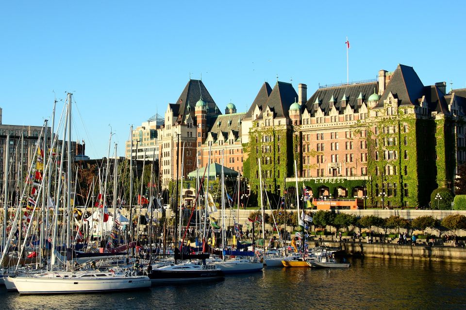 Victoria Harbor: Smartphone Audio Walking Tour - Market Square and Waddington Alley