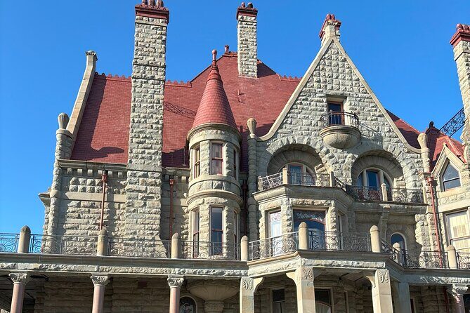 Victoria Private Tour Visiting City and Butchart Gardens - Who Should Consider This Tour?