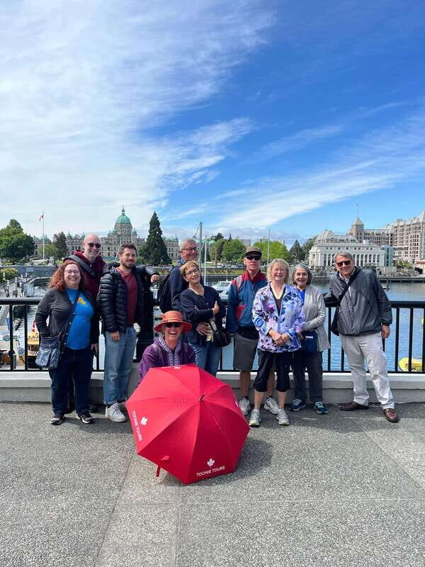 Victoria: Tips-Based City Highlights Walking Tour | 2.5-Hour - An In-Depth Look at the Tour Experience