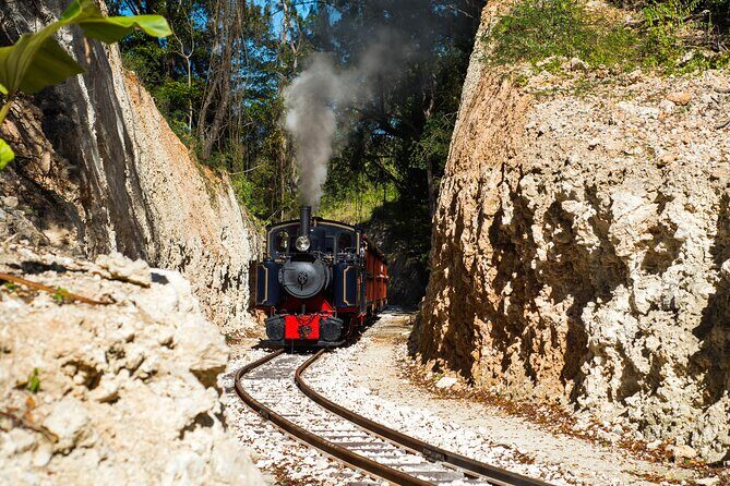 Victorian Steam (Long) Railway Journey+Great House & Distillery - An In-Depth Look at the Victorian Steam Railway Experience