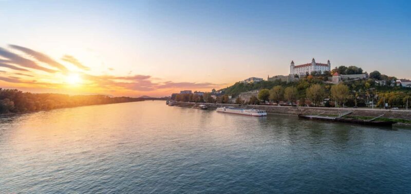 Vienna: Bratislava and Budapest Guided Best Day Trip - The Itinerary: What’s Included and What to Expect